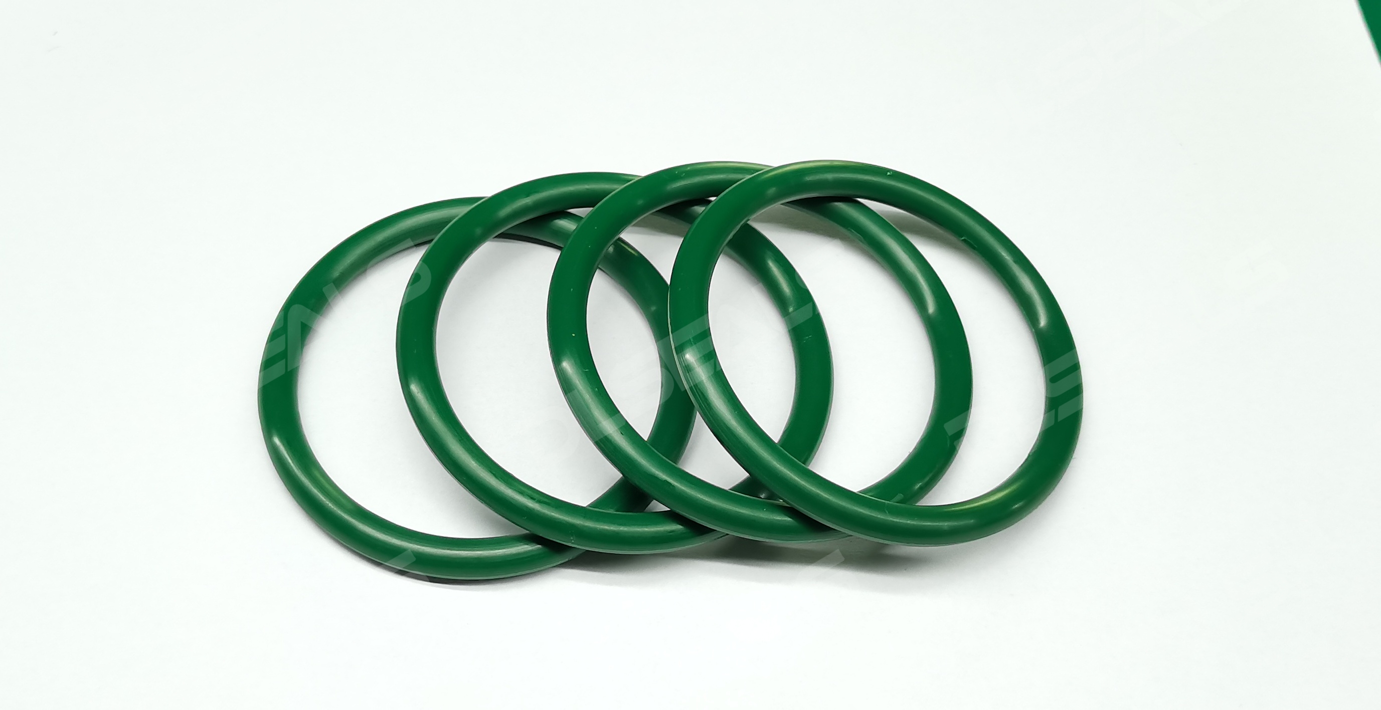 Plastic sealing materials